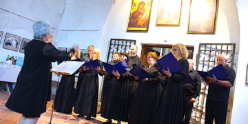 Sacrum niesione śpiewem