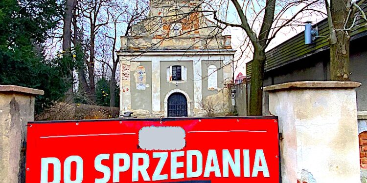 Wszystko na sprzedaż