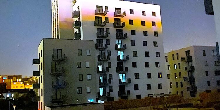 Od kryzysu do karnawału