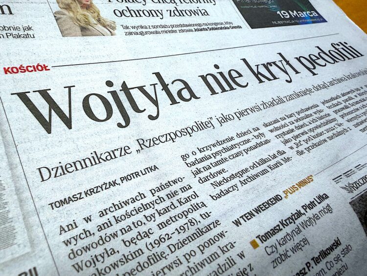 Kłamali Przeproszą